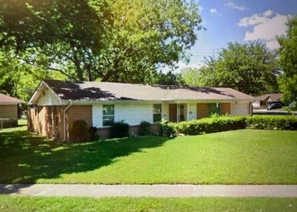112 Sw Murphy Road - Photo 1