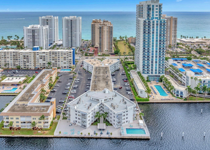 1913 S Ocean Drive - Photo 1