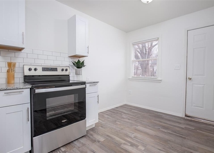 4602 N Classen Boulevard - Photo 1