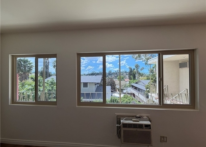 1651 Golden Gate - Photo 1