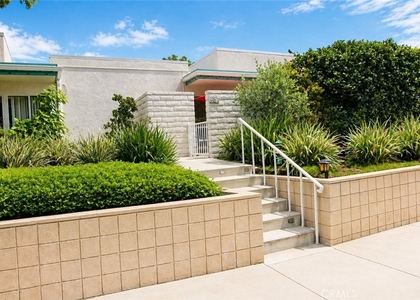 950 Avenida Carmel - Photo 1