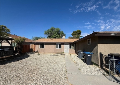 43051 Yew Street - Photo 1
