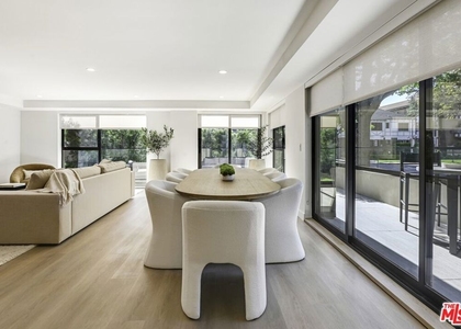 333 N Palm Drive - Photo 1