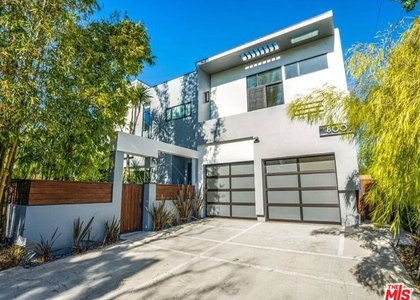 800 N Harper Avenue - Photo 1