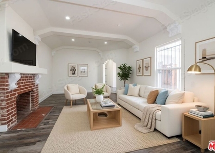 520 W 82nd Street - Photo 1