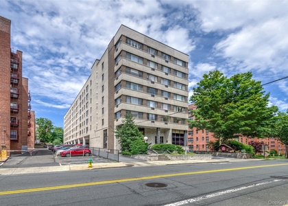 7 Lake Street - Photo 1