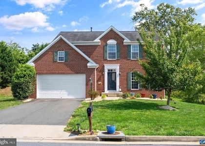662 Holly Hill Dr - Photo 1
