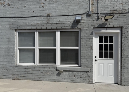 138 Fulton Street E - Photo 1