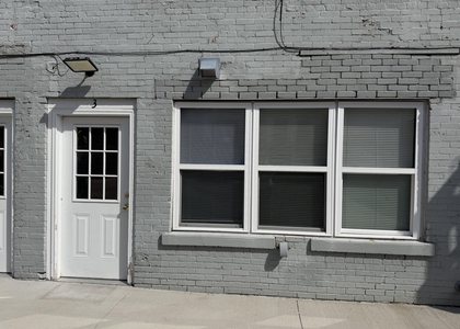 138 Fulton Street E - Photo 1