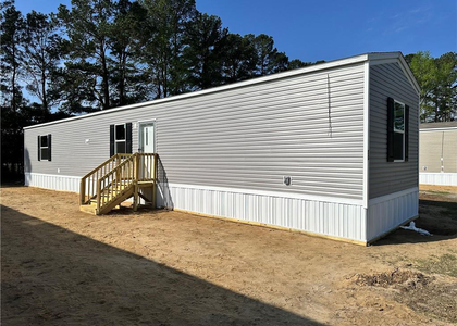3525 E. Elizabethtown Rd - Photo 1