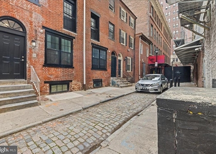 1222 Chancellor Street - Photo 1