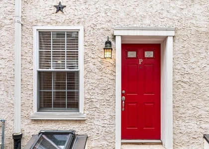 1027 N 4th Street - Photo 1