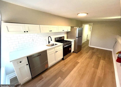 4007 Germantown Pike - Photo 1