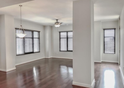 565 Peachtree Street Ne - Photo 1