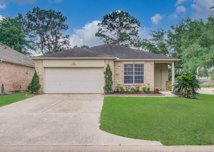 24135 Pinecreek Point - Photo 1