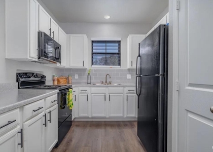 6710 Babcock Road - Photo 1