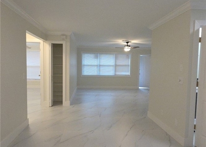 18600 Miami Boulevard - Photo 1