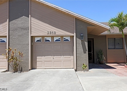 3818 Sw 7th Place - Photo 1