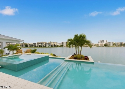 200 Bahia Point - Photo 1