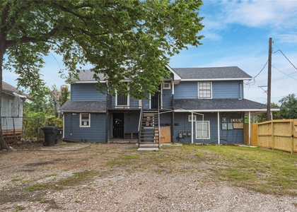 6700 Avenue S Unit D - Photo 1