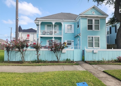 2605 Avenue Q - Photo 1