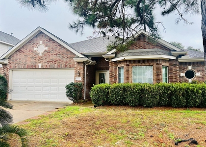 18215 Linden Forest Lane - Photo 1
