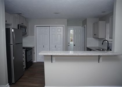 4122 Tiffin St Street - Photo 1