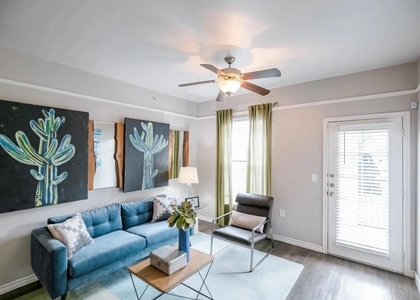6710 Babcock Road - Photo 1