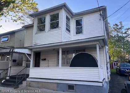 130 Willow Street - Photo 1