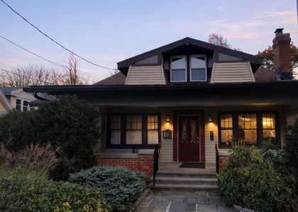 466 Derby Avenue - Photo 1
