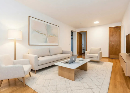 1425 York Avenue - Photo 1