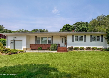 125 Beechwood Avenue - Photo 1