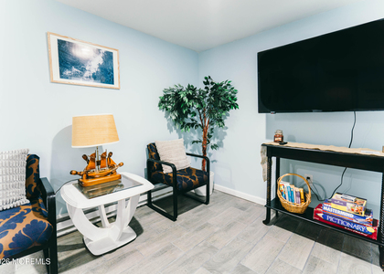 13 Decatur Avenue - Photo 1