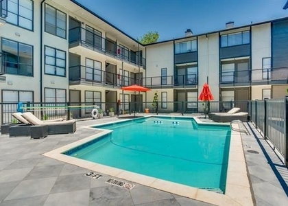 2800 Douglas Avenue - Photo 1