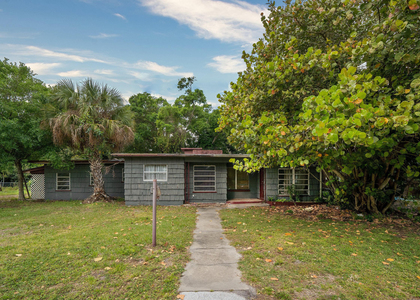 205 N 22nd - Photo 1