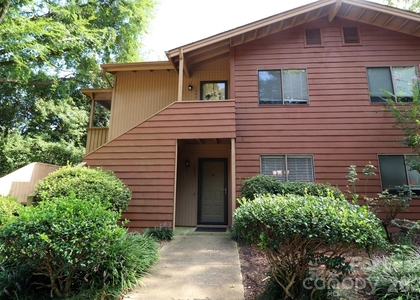 1645 Cedarview Court - Photo 1