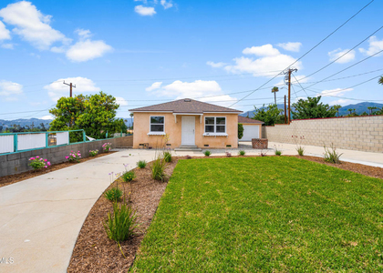 3103 N Olive Avenue - Photo 1