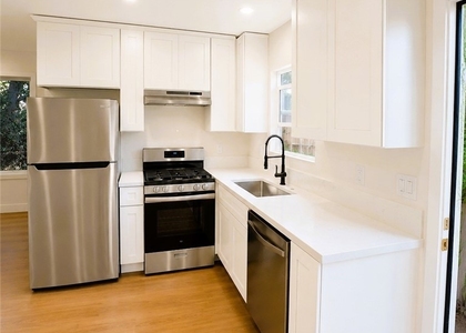 10822 Hunter Avenue - Photo 1