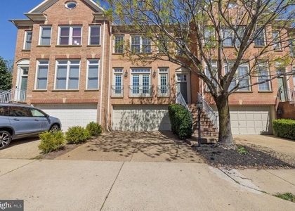 1813 Dawson Street - Photo 1
