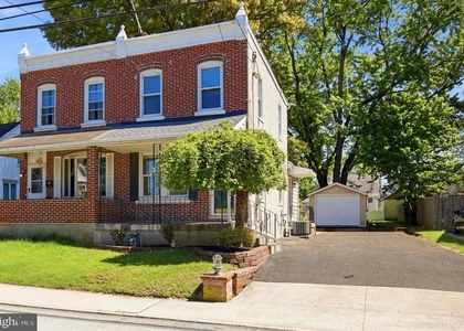 54 Jefferson - Photo 1
