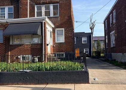 220 N 9th Street - Photo 1