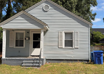 1106 Clark Street - Photo 1