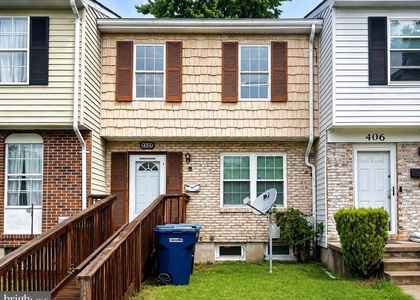 404 Liberty Court - Photo 1