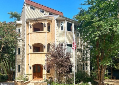 12330 Potomac View Road - Photo 1
