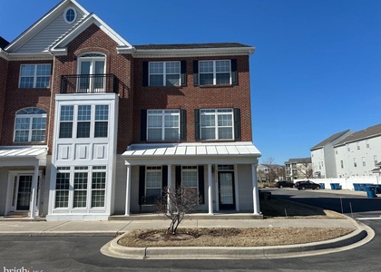 33176 Denton Street - Photo 1