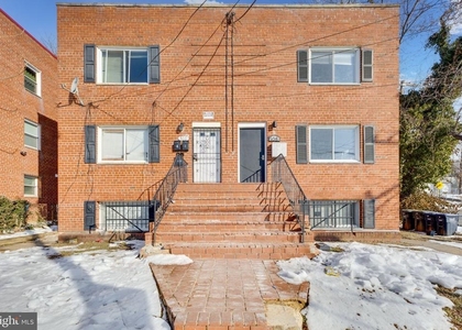508 Brandywine Street Se - Photo 1