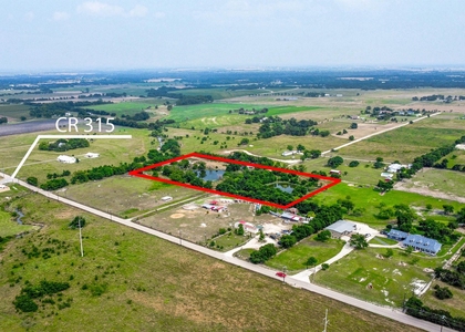 376 Rae Ln - Photo 1