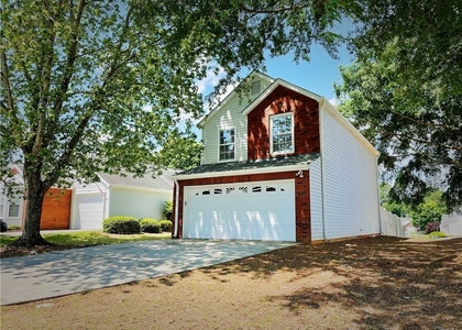 2715 Barnwood Crossing - Photo 1