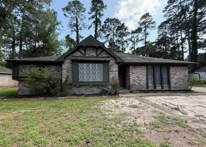 422 Gamewood Drive - Photo 1