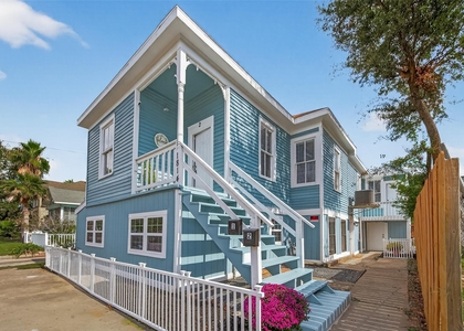 1814 33rd Street - Photo 1